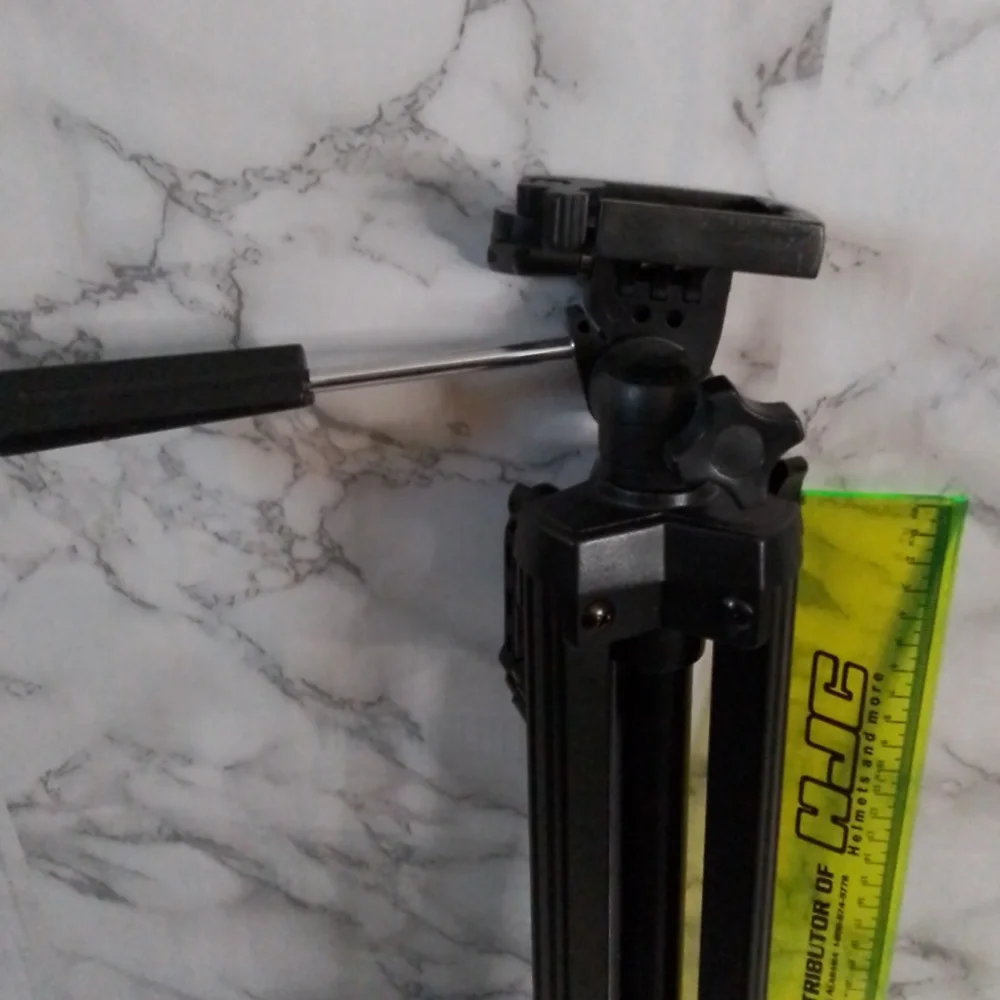 Nishika 3 section telescopic tripod